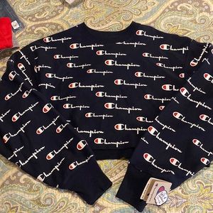 NWT Champion crop sweatshirt size XL